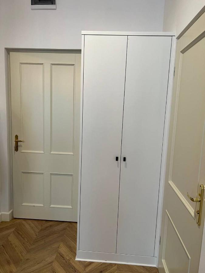 Luxury Apartment In The City Center , Wi-Fi - By Hik Apartments Varsovie Extérieur photo