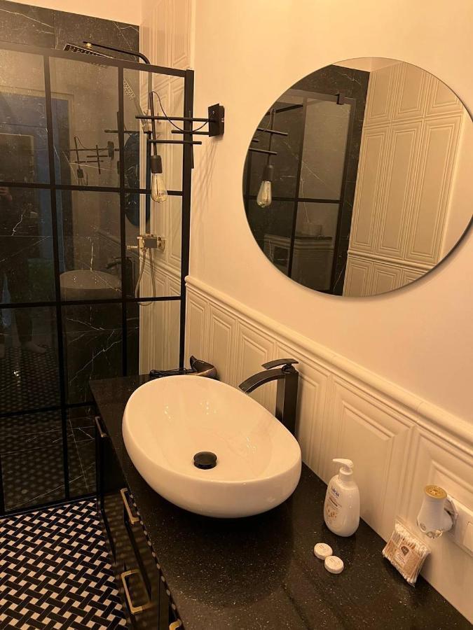 Luxury Apartment In The City Center , Wi-Fi - By Hik Apartments Varsovie Extérieur photo