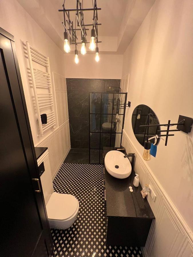 Luxury Apartment In The City Center , Wi-Fi - By Hik Apartments Varsovie Extérieur photo