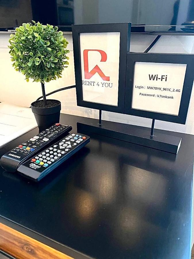 Luxury Apartment In The City Center , Wi-Fi - By Hik Apartments Varsovie Extérieur photo